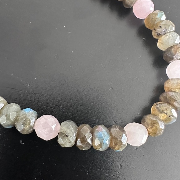 Laborite & pink quartz bead necklace with pendant by Jay King - Picture 12 of 14